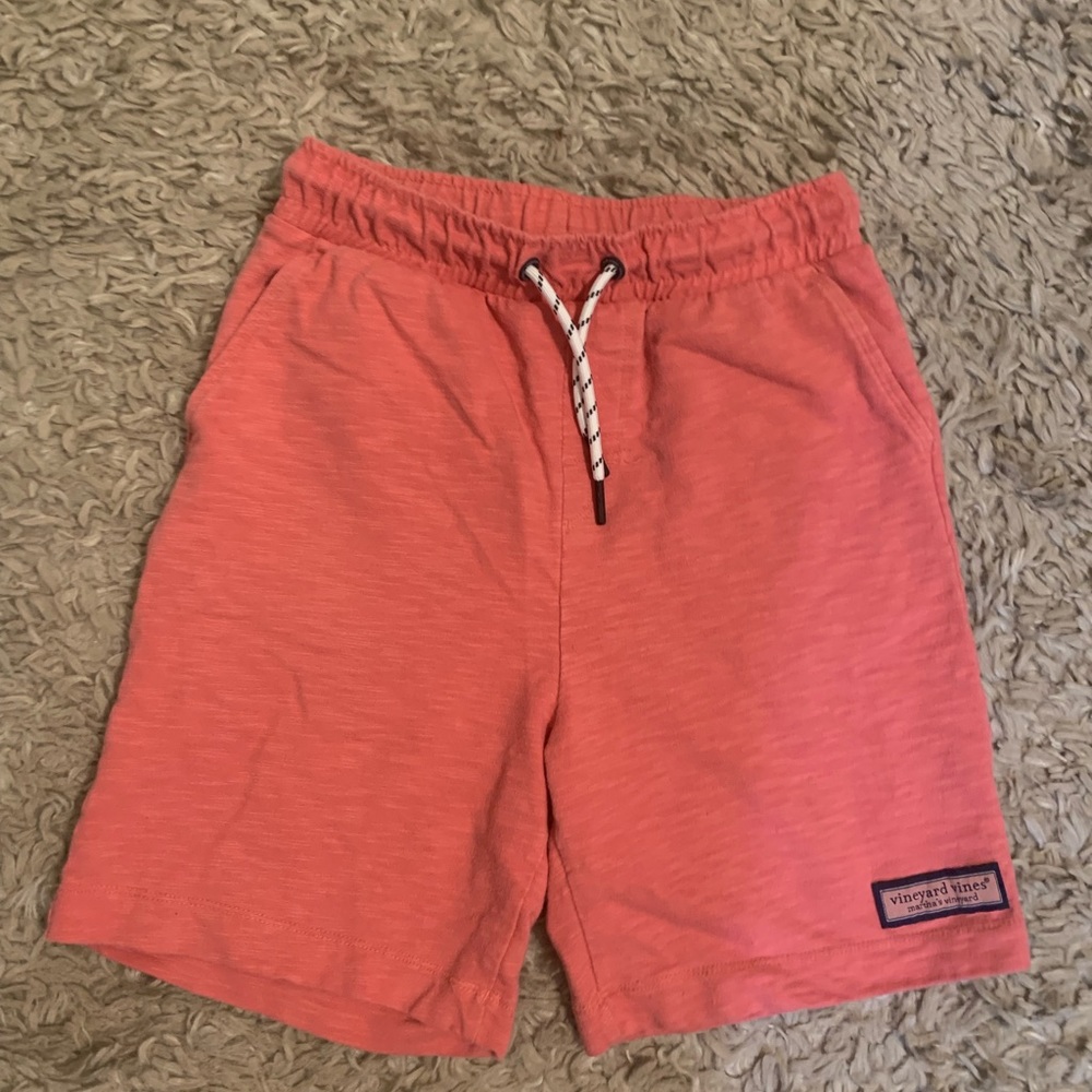 Boys Vineyard Vines shorts